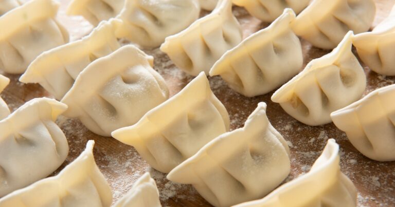 Zelf dumplings maken: voldoening en gezelligheid!