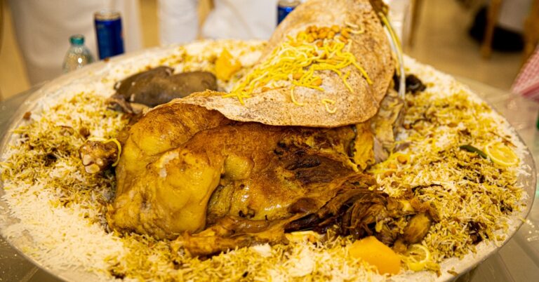 Gevulde kameel is het grootste gerecht ter wereld