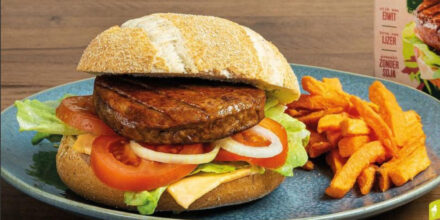 green cuisine burger