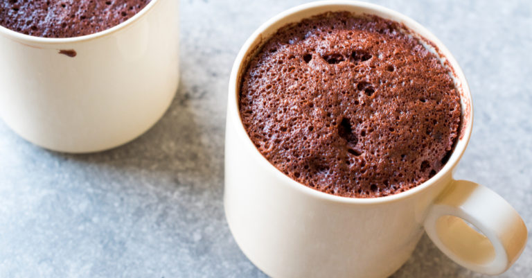 Supersnelle chocoladecake maak je zo