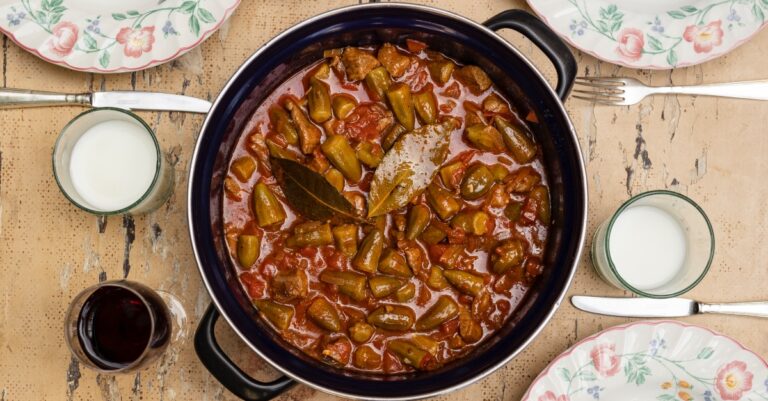 Recept: Runderstoofvlees met okra