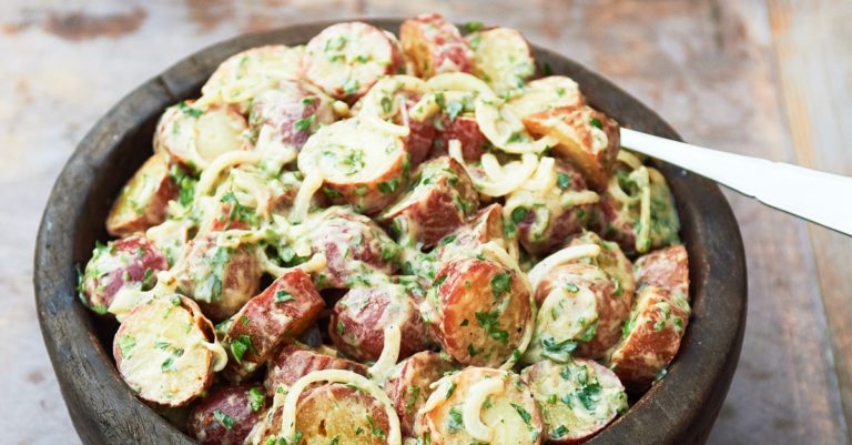 Recept: warme aardappelsalade van Julius Jaspers