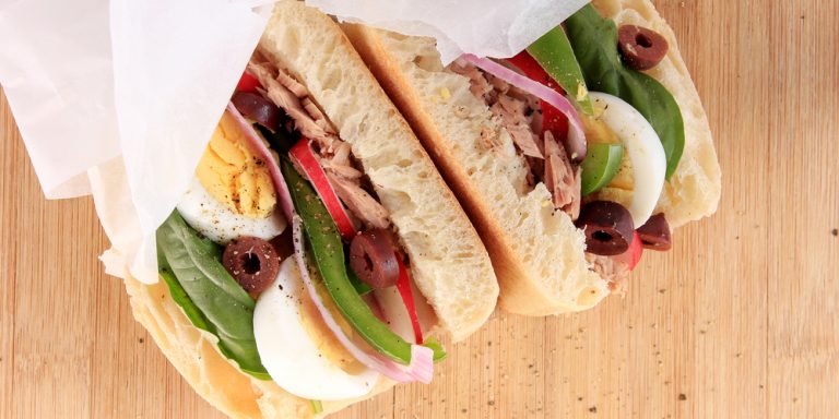 Picknickvoer: Pan Bagnat