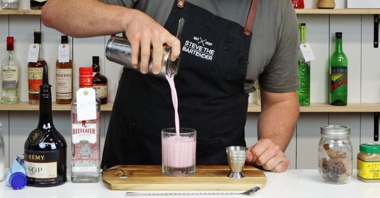 Panther Milk is razend populair in Barcelona, ken jij het al? (+ recept)