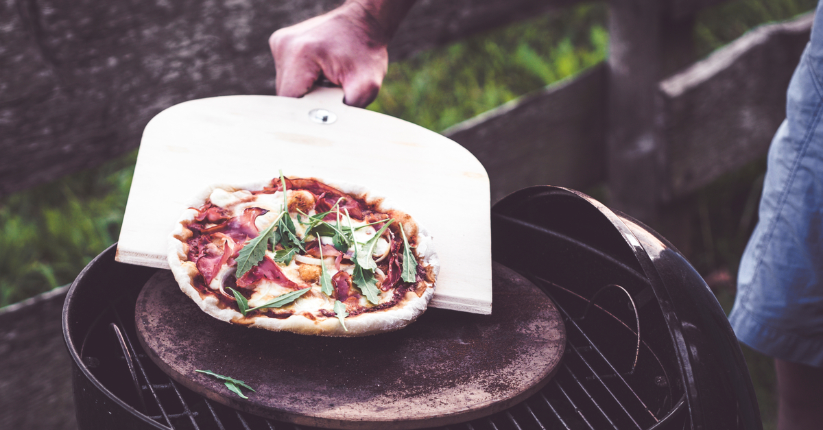 Veraangenamen gazon verkopen Pizza bakken op de BBQ? Doen! Maar vermijd deze veelgemaakte fouten |  FavorFlav