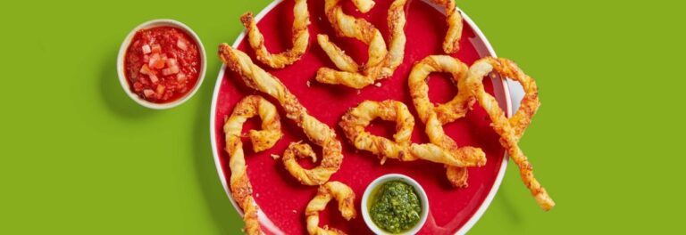Deze pizzastafjes zijn jouw favo Sintsnack dit jaar
