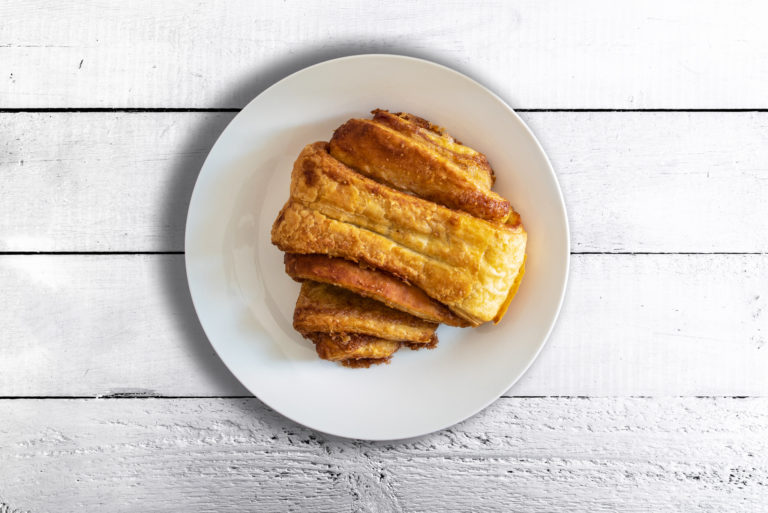 Franzbrötchen: een geplette kaneelcroissant