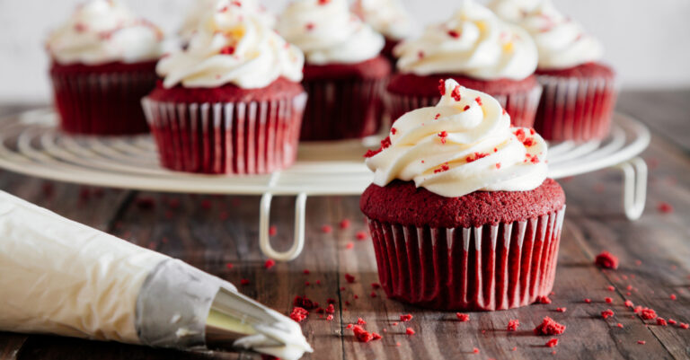 Recept voor de beroemde Red Velvet Cupcakes van het sjieke Waldorf Astoria