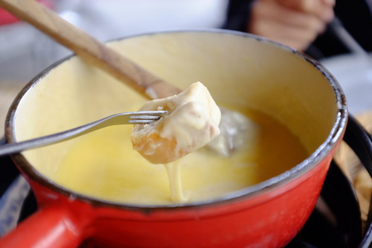 Luxueuze kaasfondue met truffel