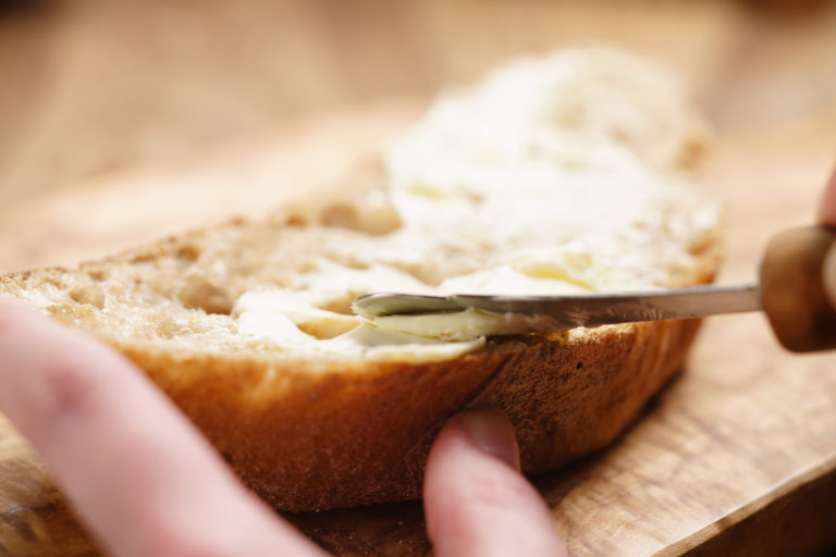 Het geheim van de chef: gerookte boter