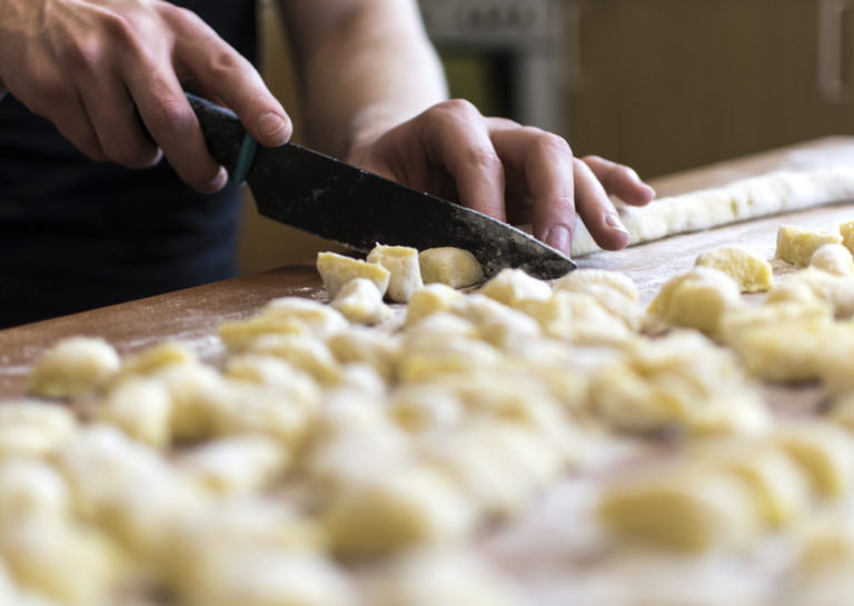 Goddelijk lekker: dit geheime recept voor gnocchi met salieboter
