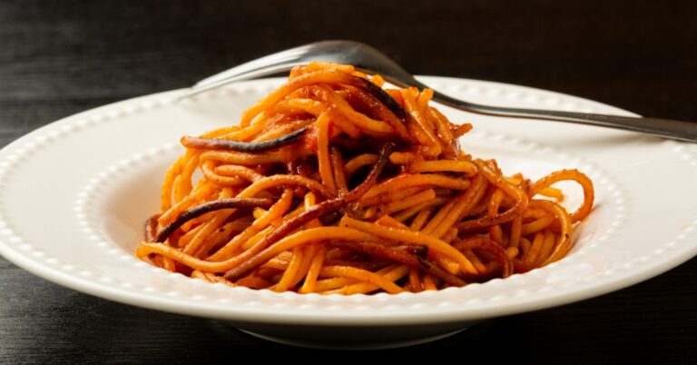 Dit is een van de lekkerste en populairste pasta’s van Italië (en zo maak je het)