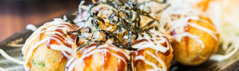 Japanse street snack: Takoyaki