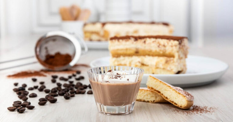 Zo maak je een waanzinnig lekkere (en makkelijke!) tiramisu choctail