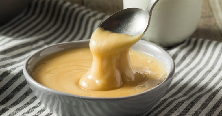 Whip it, baby: opgeklopte honing is wat je nú maken wil