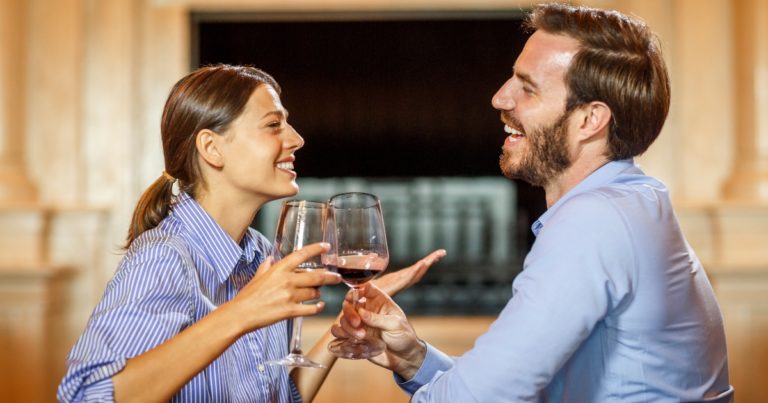 25x dingen die we allemaal zeggen als we dronken zijn